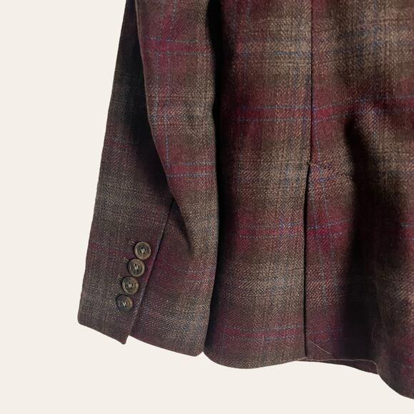 Eddie Bauer Red Gray Plaid Classic Wool Blazer Jacket Size 4P - Picture 4 of 9